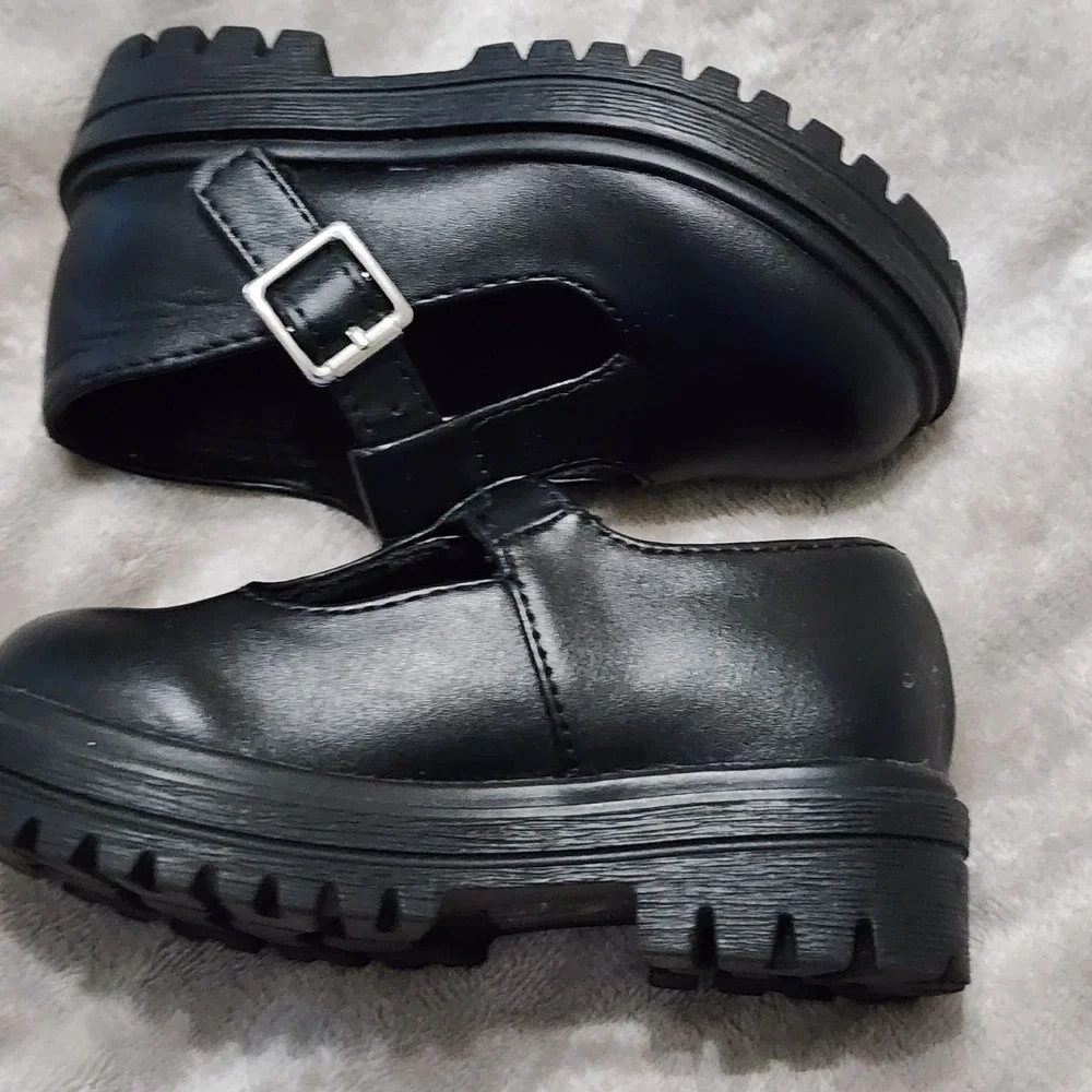 Unr8ed Girls‎ Mary Jane Style Black Size 6M Velcr Classic Ruffle Socks Or Tights